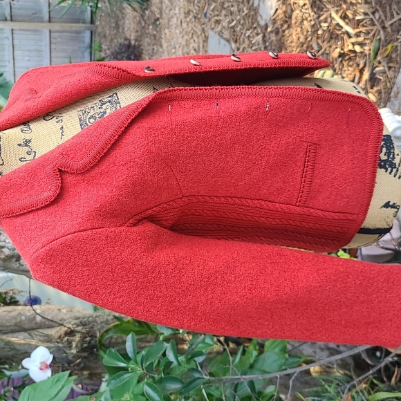 Vintage Geiger Tyrol S. red 100% wool button front sweater. EUC. Made in Austria - Picture 5 of 14